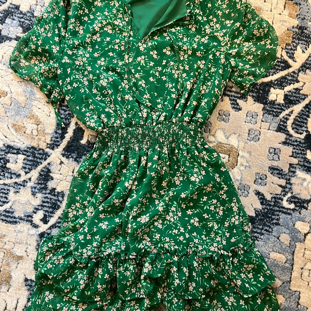 Forever 21 Emerald Floral Dress